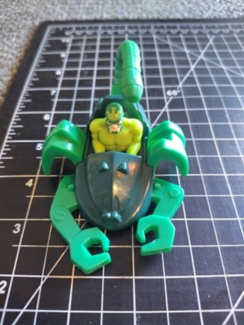 1995 Marvel Comics McDonalds Happy Meal Toy Spiderman Stingstriker Scorpion Car